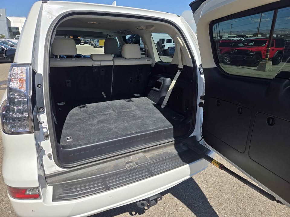 2021 Lexus GX · GX 460 Premium Sport Utility 4D in Grand Junction, CO (photo 8) — photo 8