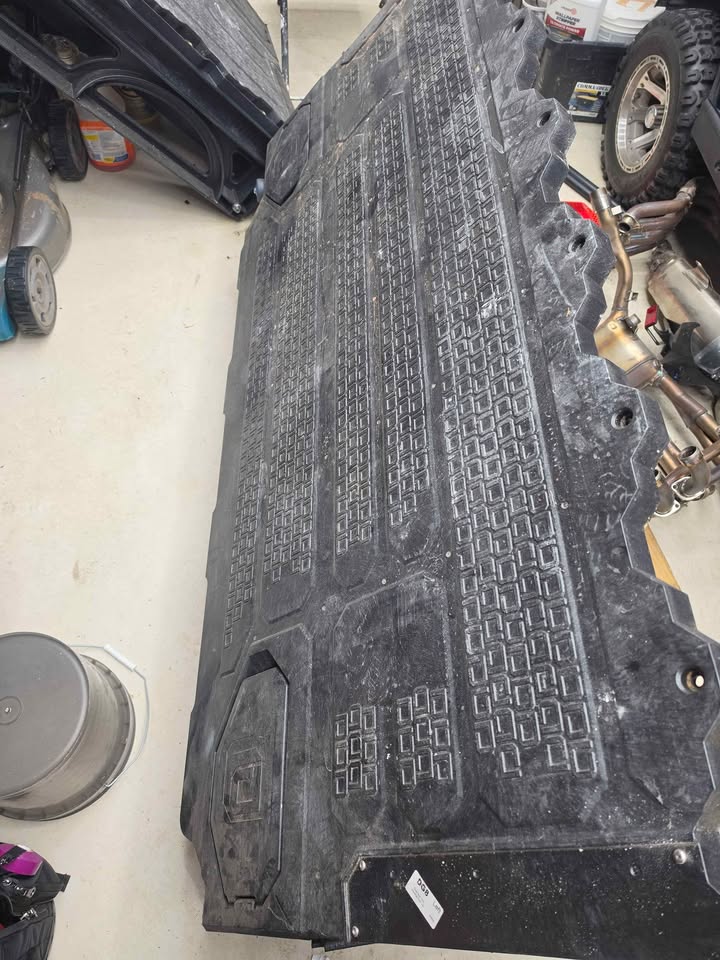 DECKED Drawer System for GMC Sierra 2500HD / Silverado 2500HD 6'9 Bed in Austin, TX (photo 2) — photo 2