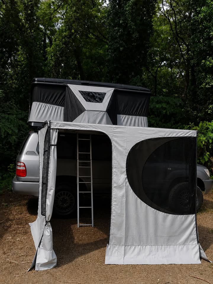James Baroud Grand Raid XXL Hard Shell Rooftop Tent + Extras (photo 2) — photo 2