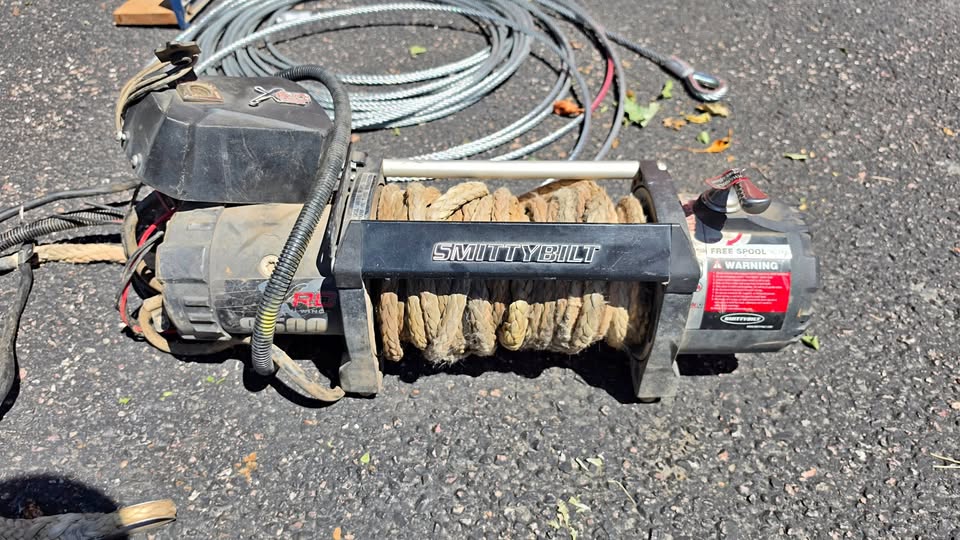 Smittybilt 9500lb Winch in Colorado Springs, CO (photo 1)