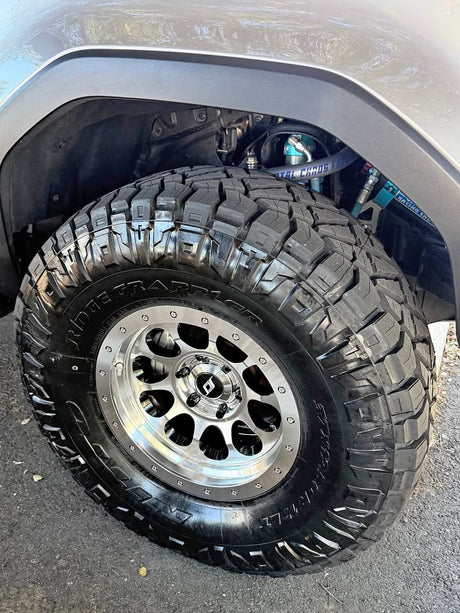 Testing waters for sale or trade SCS RAY10 polished ,its 17x8.5 -10 tires not INCLUDED in San Jose, CA (photo 1)