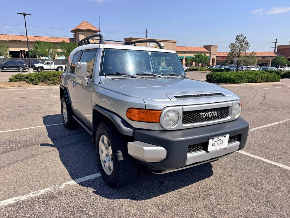2007 Toyota FJ Cruiser in Golden, CO (photo 1)