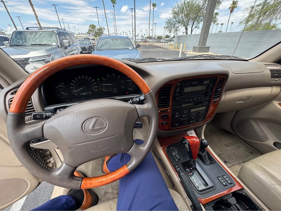 2000 Lexus LX 470 in Tucson, AZ (photo 7) — photo 7