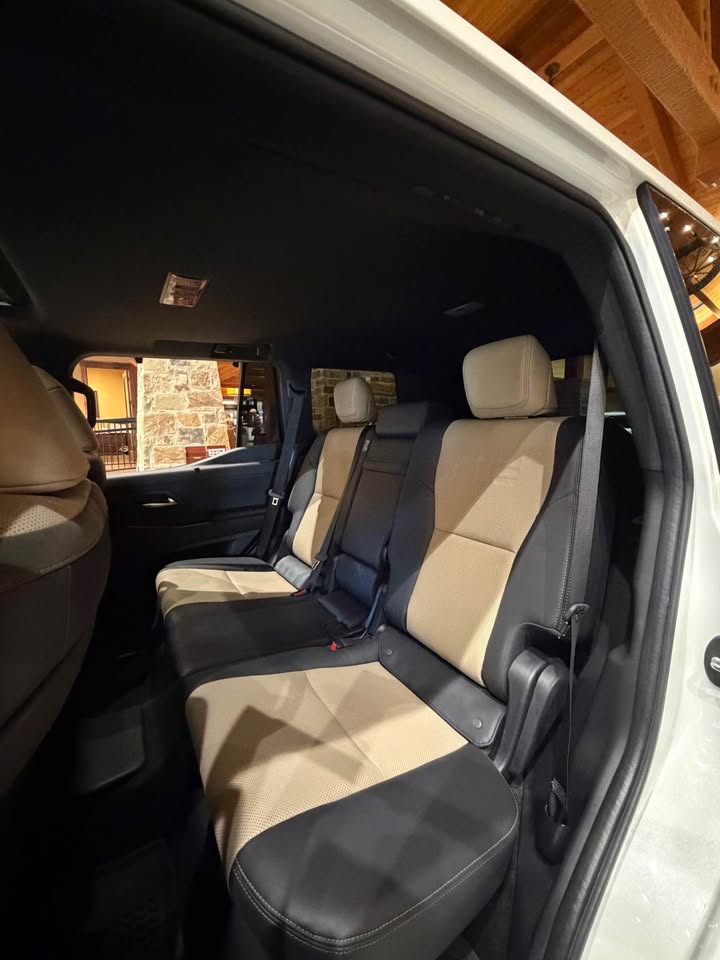 2024 Lexus GX · GX550 OverTrail Plus in San Antonio, TX (photo 6) — photo 6
