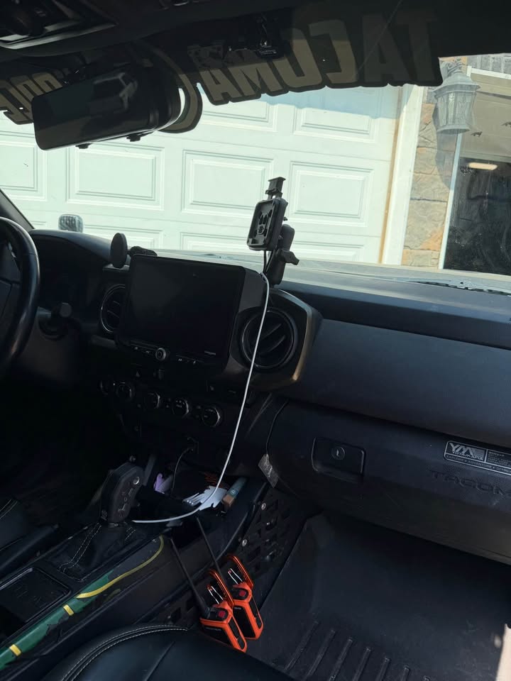 2017 Toyota Tacoma TRD Off-Road 4x4 – Short Bed Double Cab – Fully Built Overland Rig in Spokane, WA (photo 4)