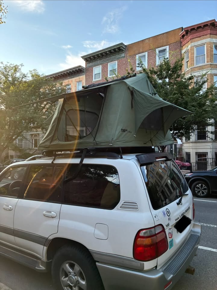 Thule Tepui Kukeman III Rooftop Tent in Brooklyn, NY (photo 8) — photo 8