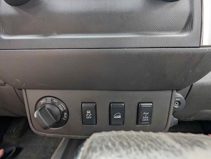 2012 Nissan Xterra · PRO-4X Sport Utility 4D in Aurora, CO (photo 7) — photo 7