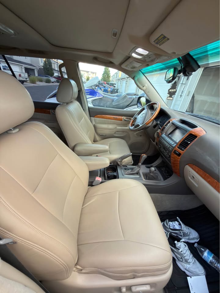 2004 Lexus GX · GX 470 Sport Utility 4D in Saratoga Springs, UT (photo 9) — photo 9