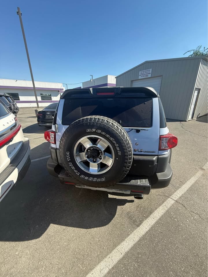 2010 Toyota FJ Cruiser · Sport Utility 2D in Boise, ID (photo 4) — photo 4