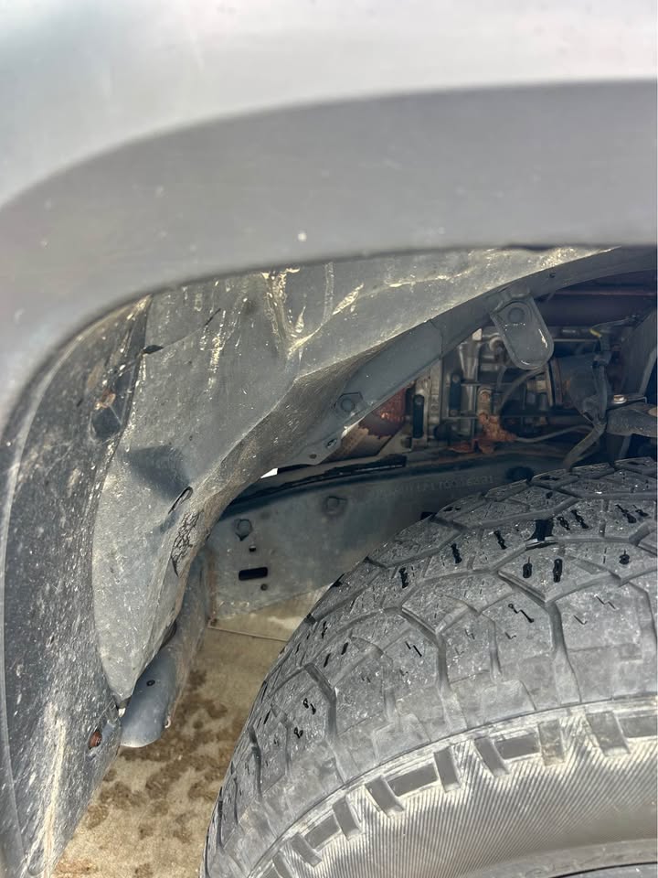 2007 Toyota FJ Cruiser · Black in Burton, OH (photo 6) — photo 6
