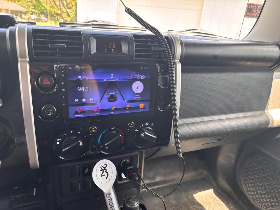 2007 Toyota FJ Cruiser · 4x4 in Halls, TN (photo 8) — photo 8