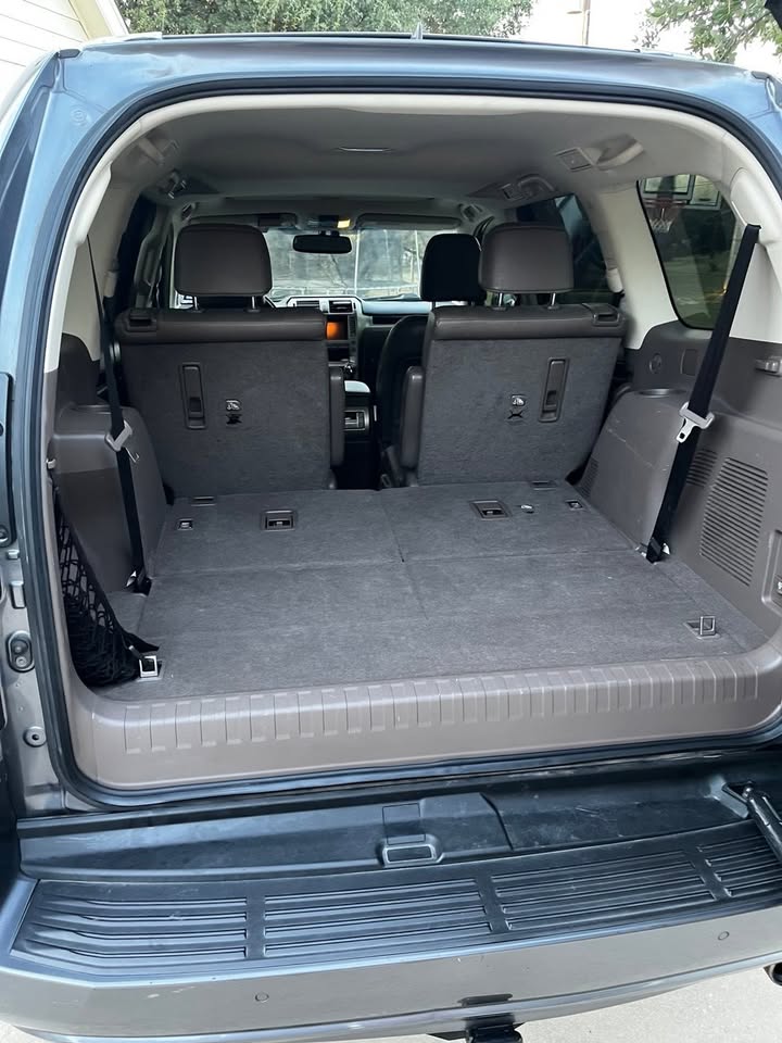 2017 Lexus gx460 in Boerne, TX (photo 9) — photo 9