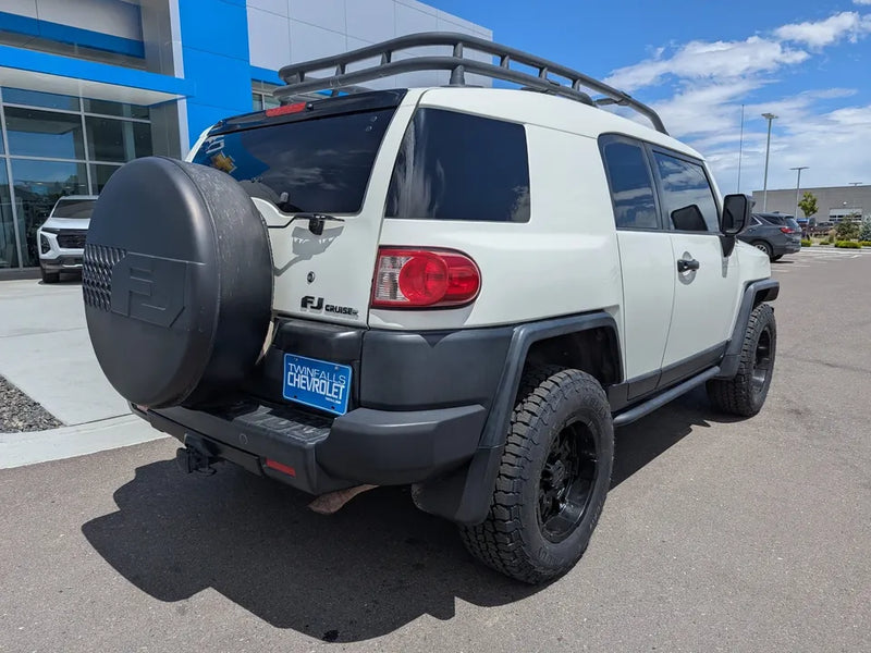 2010 Toyota FJ Cruiser (photo 7) — photo 7