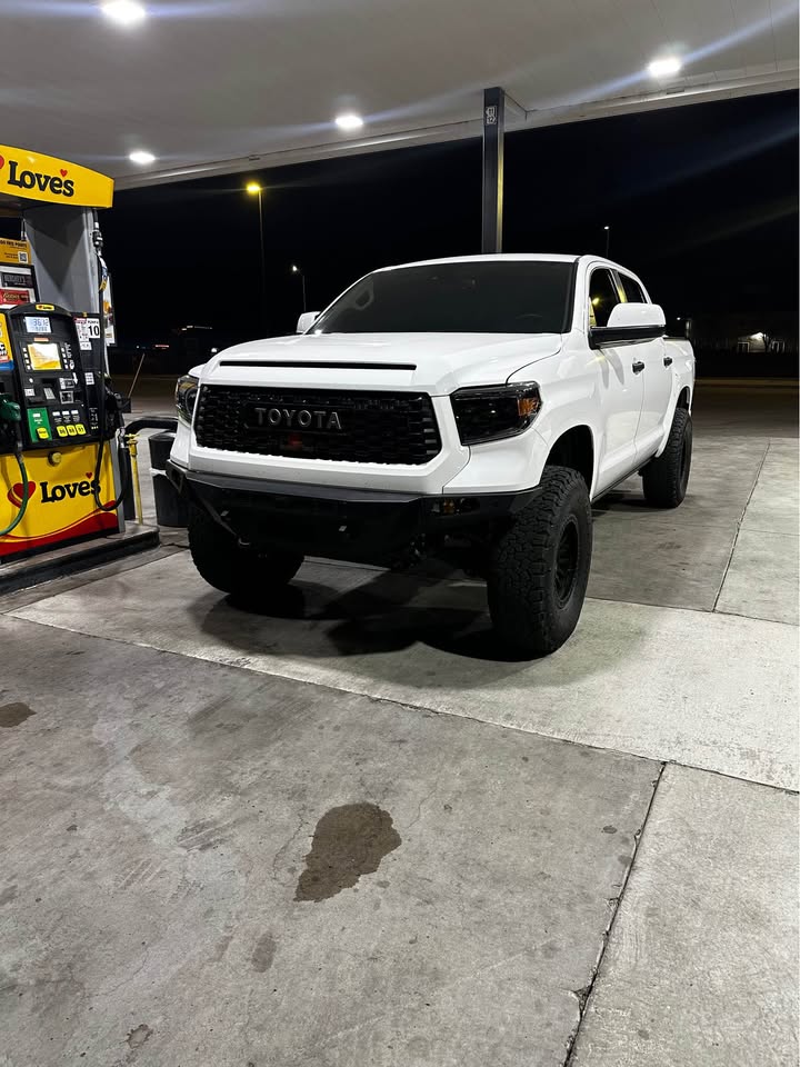 2021 Toyota Tundra CrewMax · SR5 in Belen, NM (photo 8)