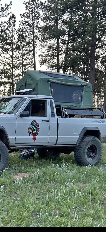 Thule foothill roof top tent