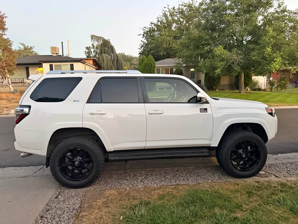 2015 Toyota 4Runner · SR5 in Midvale, UT (photo 1)