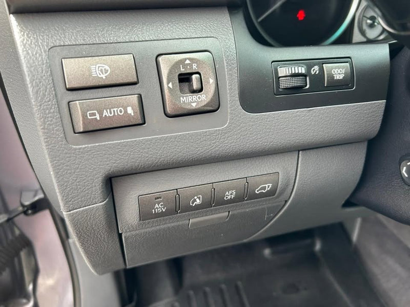 2008 Lexus LX 570 Sport Utility in Kirkland, WA (photo 10) — photo 10
