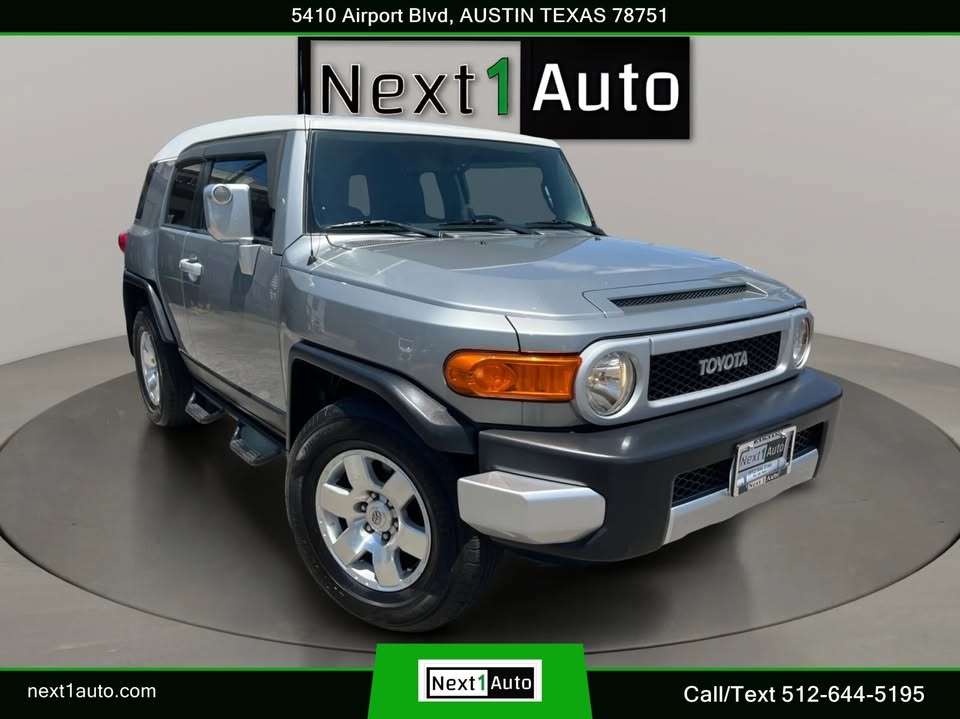2010 Toyota FJ Cruiser Sport Utility 2D in Austin, TX (photo 1) — photo 1
