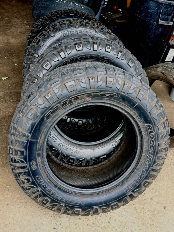 Nitto Ridge Grappler LT285/65R18 Tires in Albuquerque, NM (photo 3) — photo 3