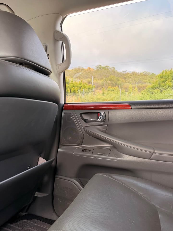 2009 Lexus LX · LX 570 Sport Utility 4D in Poway, CA (photo 8) — photo 8