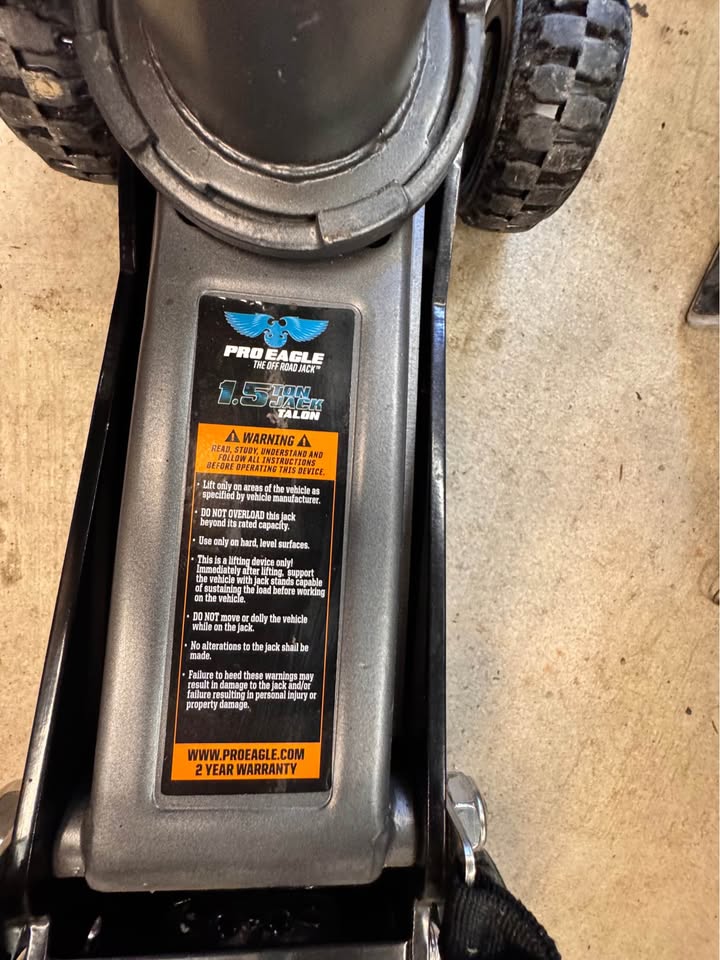 Pro Eagle Talon 1.5 ton off road jack in North Bend, WA (photo 7) — photo 7