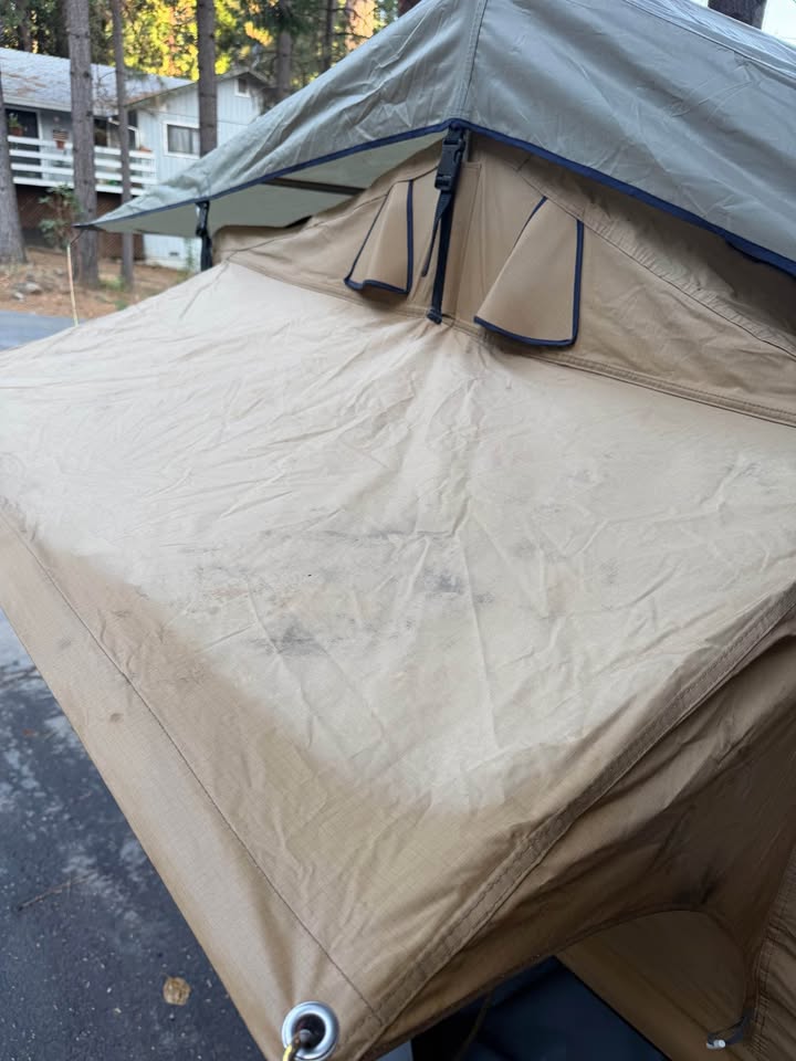 Original Tepui 2 person rooftop tent OG Santa Cruz in Pollock Pines, CA (photo 5) — photo 5