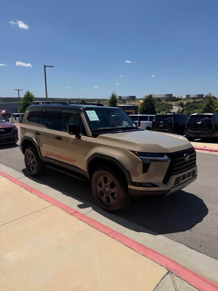 2025 Lexus GX · 550 in Austin, TX (photo 3) — photo 3