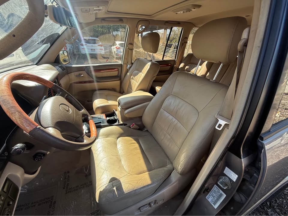 2000 Lexus LX · LX 470 Sport Utility 4D in Park City, UT (photo 6) — photo 6