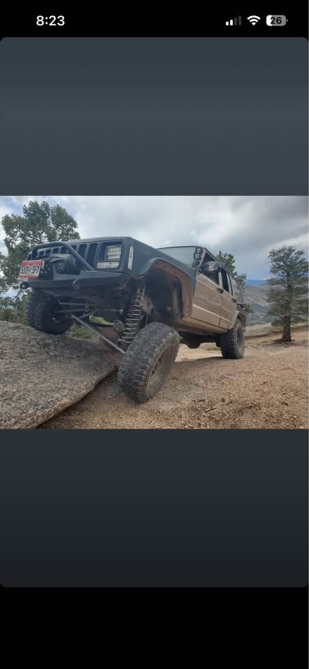 2000 Jeep Cherokee · Sport 4D in Englewood, CO (photo 6) — photo 6
