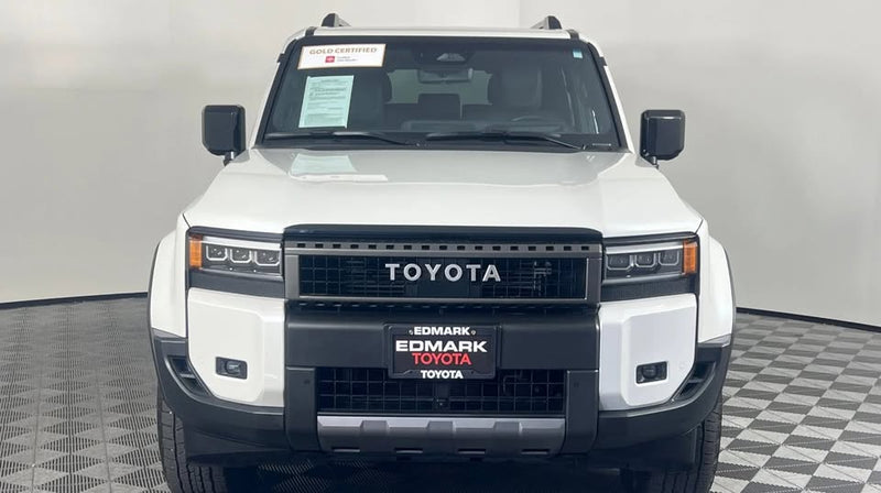 2024 Toyota Landcruiser · Base (photo 8) — photo 8