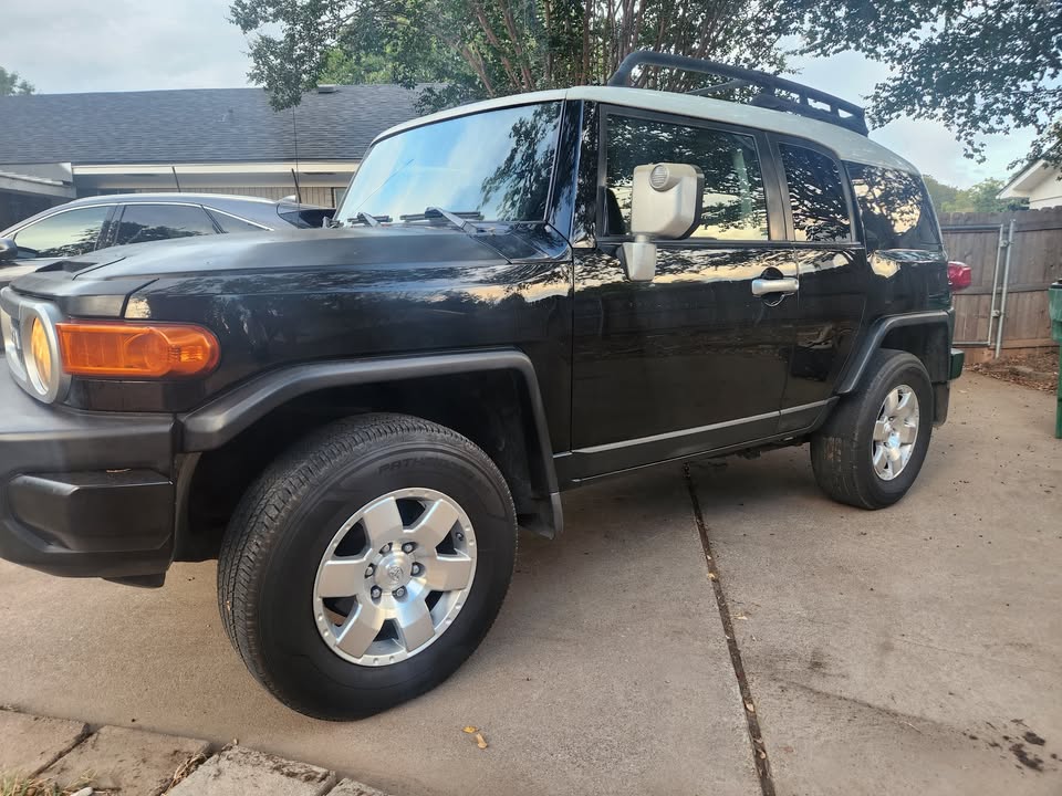 2008 Toyota Toyota FJ Cruiser in Waco, TX (photo 4) — photo 4