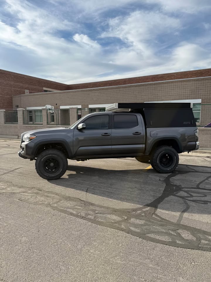 2018 Toyota Tacoma Regular Cab · TRD off-road in South Salt Lake, UT (photo 1)