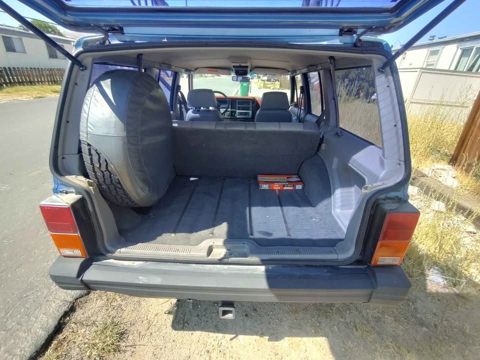 1992 Jeep XJ Cherokee in Carson City, NV (photo 9) — photo 9