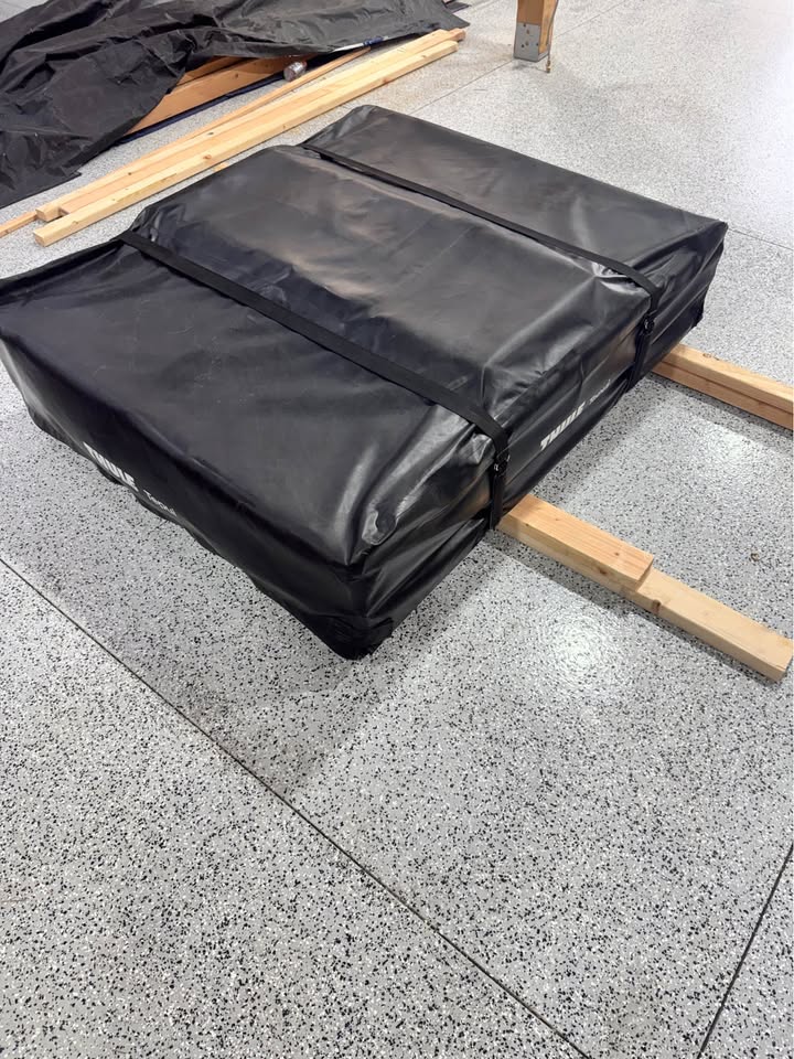 Thule Tepui Kukenam 3 Ruggedized Roof Top Tent (photo 10) — photo 10