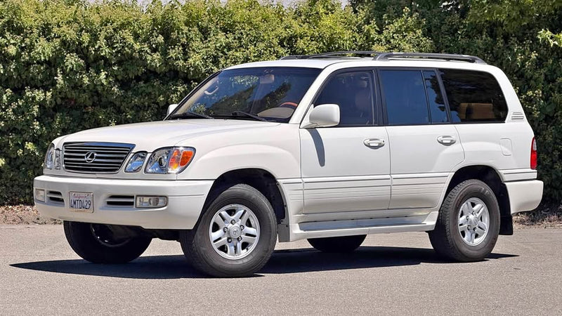 2000 Lexus LX · LX 470 Sport Utility 4D in Pleasanton, CA (photo 1) — photo 1