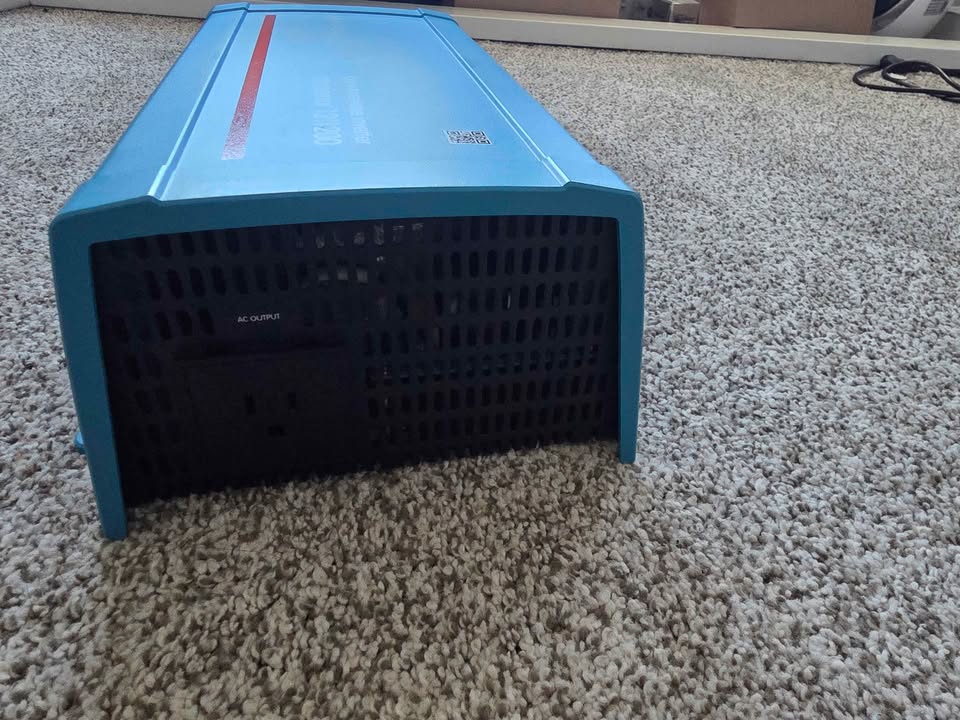 Victron Energy Phoenix 12/1200 Pure Sinewave Inverter in Aurora, CO (photo 3)