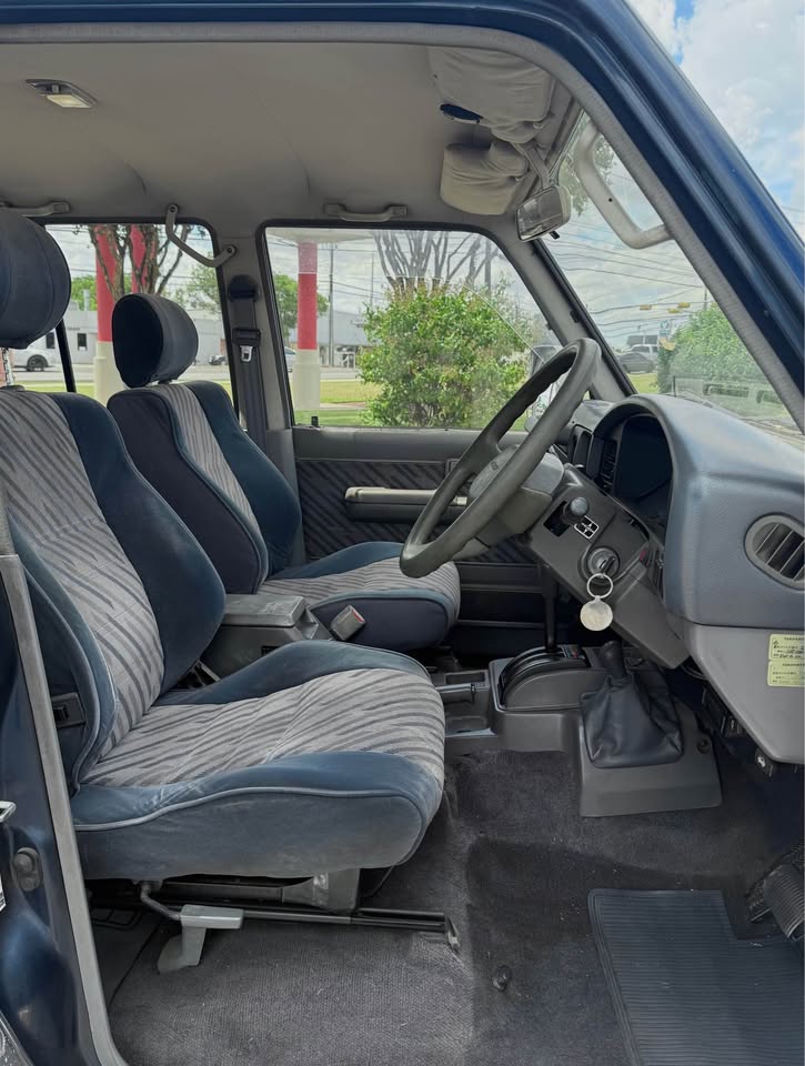 1994 Toyota Prado · Sx 3.0L turbo in Austin, TX (photo 9) — photo 9
