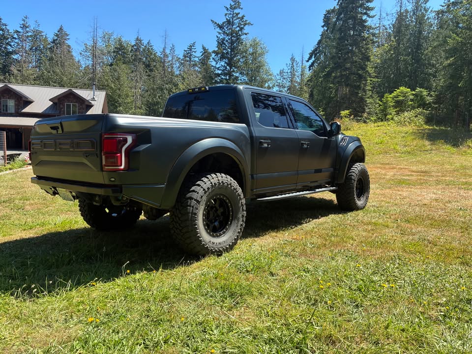 2019 Ford raptor in Port Angeles, WA (photo 4) — photo 4