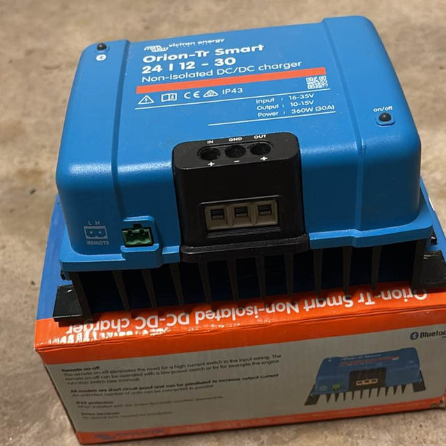 Victron Energy Orion-Tr Smart 24/12-30 DC-DC Charger (30A Bluetooth) — photo 2