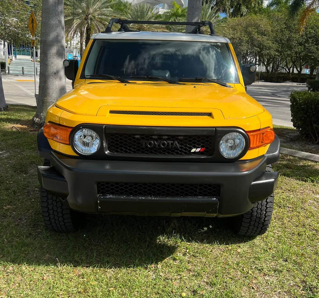 2007 Toyota FJ Cruiser · Sport Utility 2D — photo 3