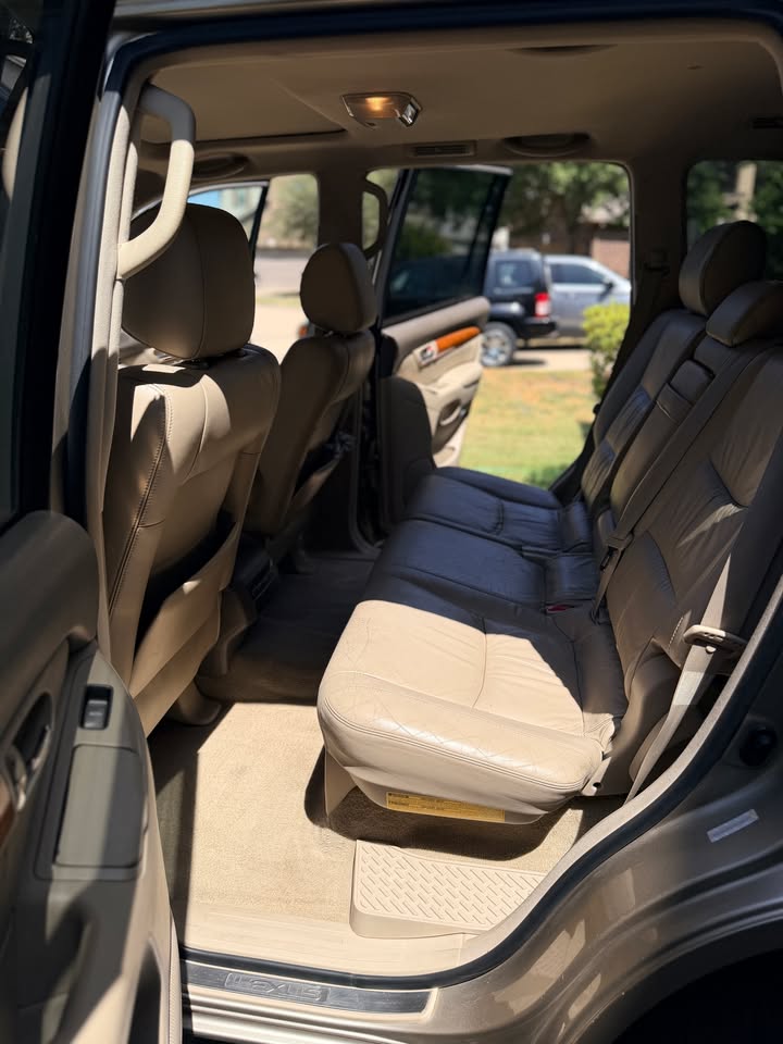 2005 Lexus GX470 in Cypress, TX (photo 11) — photo 11