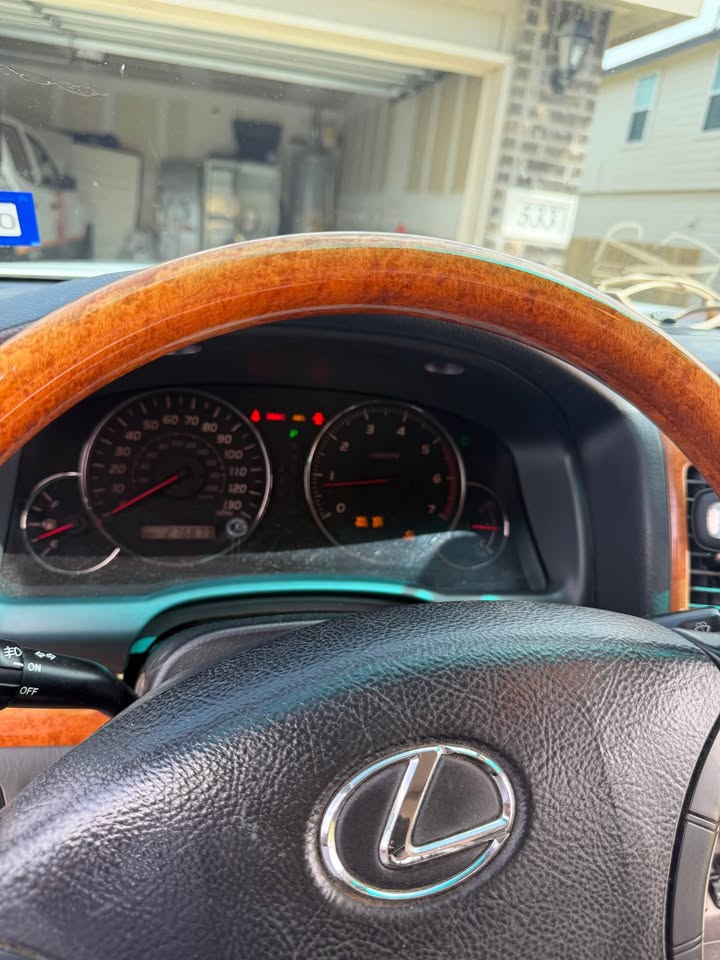 2003 Lexus GX · GX 470 Sport Utility 4D in Cibolo, TX (photo 10) — photo 10