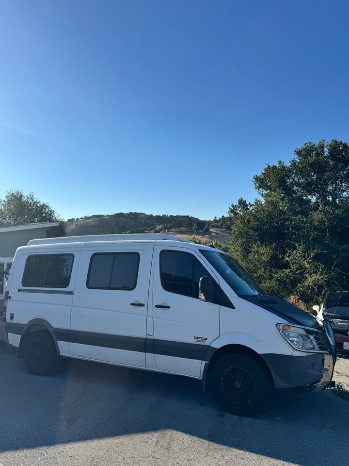 2011 Sprinter Sportsmobile Pop-Top Camper – Turnkey Adventure Van in Carmel Valley, CA (photo 4) — photo 4