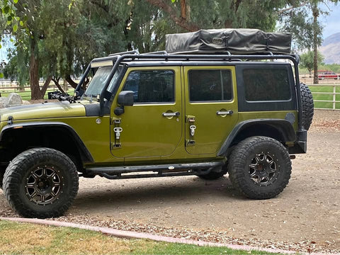 Smittybilt Gen 2 rooftop tent