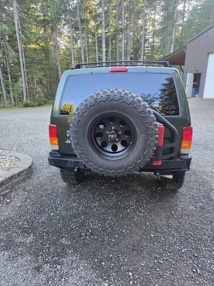 1997 Jeep Cherokee · Sport 4D in Bremerton, WA (photo 5) — photo 5