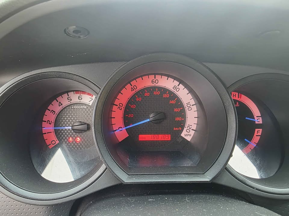 2012 Toyota Tacoma Double Cab · PreRunner Pickup 4D 5 ft (photo 10) — photo 10