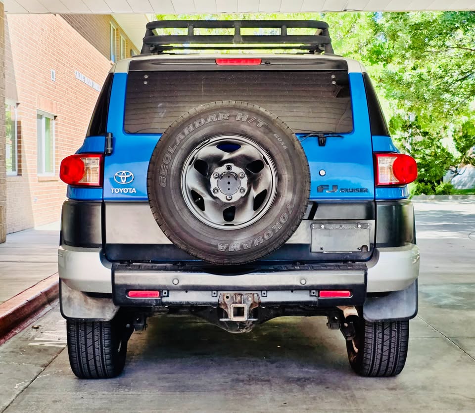 2007 Toyota FJ Cruiser Manual Transmission in Salt Lake City, UT (photo 4) — photo 4
