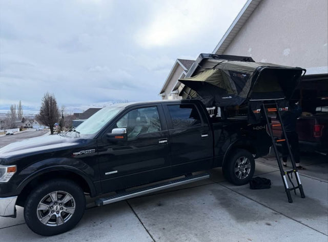 Rooftop tent — photo 2