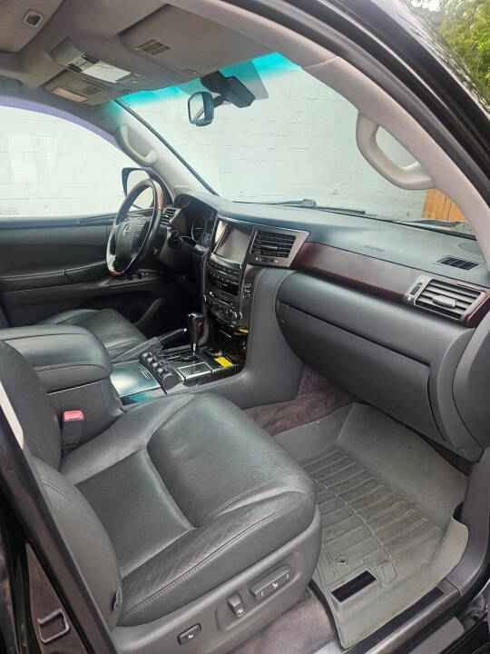 2010 Lexus LX · LX 570 Sport Utility 4D in San Antonio, TX (photo 10) — photo 10