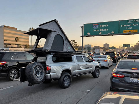 Overland Vehicle Systems (OVS) Mamba roof top tent
